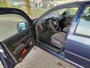 Predám Volkswagen Golf4  1.6 - 6