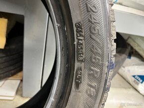 Michelin crossclimate 245/45 R18 celoročné - 6