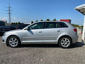 Audi A3 Sportback 1.6 TDI DPF Attraction Premium - 6