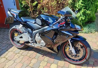 Honda CBR600rr - 6