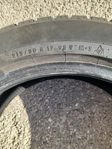 Predám zimné pneu Cotinental 215/50 R17 - 6