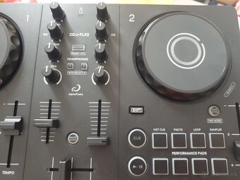 AlphaTheta DDJ-FLX2 - 6