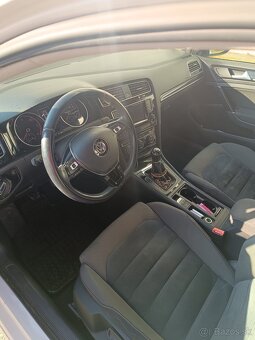 Volkswagen Golf 7 - 6