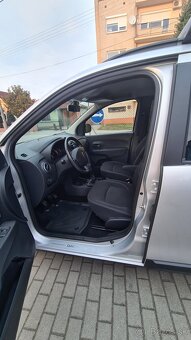 Dacia Lodgy 1.2 TCE, STEPWAY, 85 kW, benzín - 6