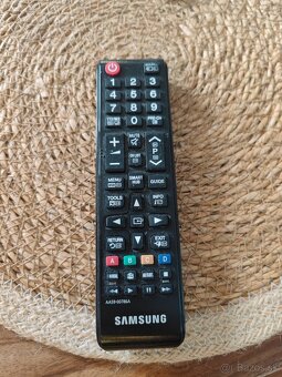 Samsung Smart TV UE40F6400AK - 6