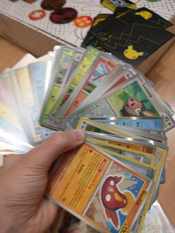 Pokémon karty V, V Max, ex, GX , holo , staré karty - 6