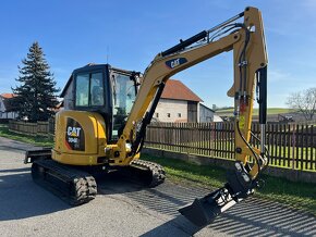 Minibagr CAT 304 E2 - bez přesahu,hyd.svah,2020,4t - 6