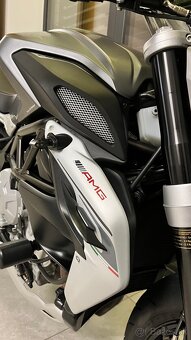 Mv Agusta 800 Dragster - 6