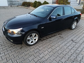 BMW e60 3.0i Benzín Sporty, výhřev, kafas, dynamic xenon - 6