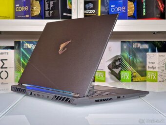 Herný notebook AORUS 15 | RTX 4050 | i5-13500H | DDR5 - 6