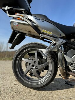 Honda VFR 800 - 6