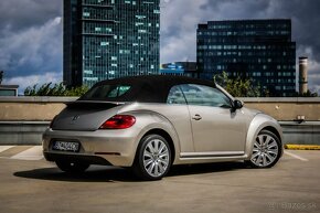 Volkswagen Beetle Cabrio 1.2 TSI 50" The Stylish - 6