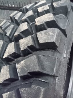 195/80 R 15  97 Q TRUCK  2000 - 6