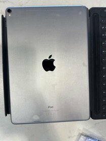 IPAD APPLE PRO 10,5 palcovy 64 GB + klavesnica + pero - 6