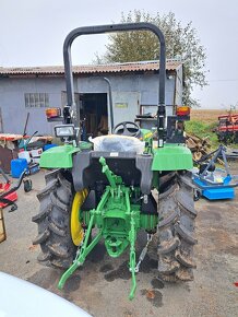 JOHN DEERE 3036E 4X4 - 6