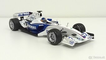 1:18 Minichamps F1 BMW Sauber C24B Vettel Valencia 2006 - 6