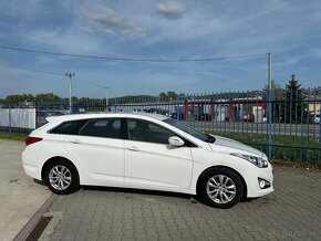 Hyundai I40 CW 1.6 gdi benzín 99kw Klima,nové predné brzdy - 6