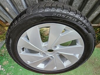 Orig.zimná sada VW - 5x112 R17 + Pirelli 205/50 r17 - 6