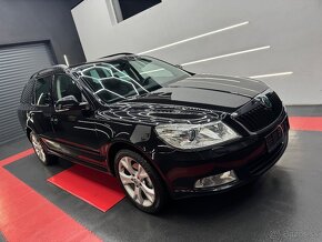 Škoda Octavia COMBI 2.0TDi CR DSG+Xenon+Šiber+Model 2013+Top - 6