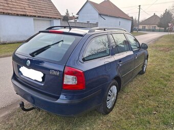 ŠKODA OCTAVIA 2FACELIT COMBI RV 2012 - 6