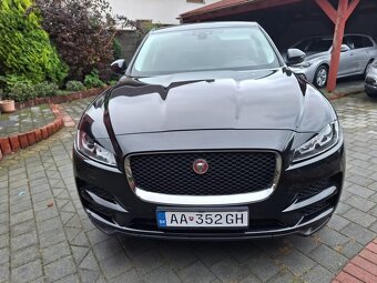 Jaguar F-pace 20d - 6