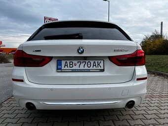 Predam BMW 530D-XDrive 195kw 1.majtiel Luxury line - 6