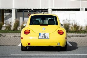 Volkswagen Beetle New 1.8T 110 kW A/T 5 - 6