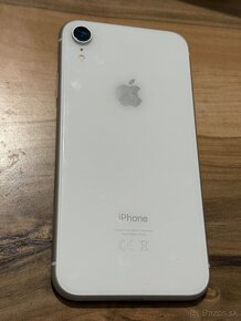 Predám Apple iPhone XR 64GB Silver Bežné známky opotrebovani - 6