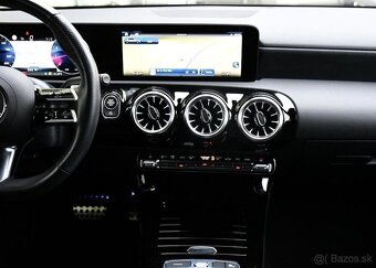 Mercedes-Benz Třídy A 180 ZÁRUKA LED NAV VIRTUAL 1M 100 kw - 6