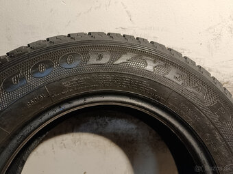 205 R16C Celoročné pneumatiky Goodyear Wrangler 2 kusy - 6