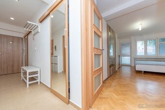 RENTAL: 2-room apartment, Janáčkova 6, Old Town, Bratislava  - 6