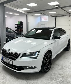 Skoda Superb 2.0TDI 140Kw 4x4 DSG/CANTON/LED - 6