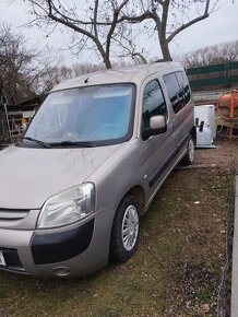 Predám Citroen berlingo 1,6 diesel - 6