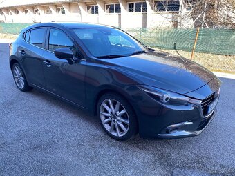 Mazda 3, 2.2diesel, 110 kW  manuál - 6