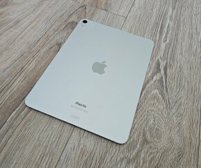 Apple iPad Air 5 64gb s procesorom M1 - 6