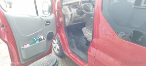 Predám Opel vivaro 2,0 tdci - 6