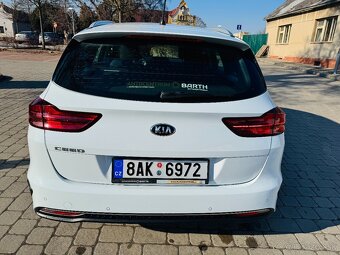 KIA Ceed SW 1.6 CRDi (85 KW) 1 .MAJ ČR koupené - 6