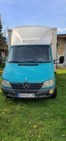 Predám zachovalý skriňový Mercedes Sprinter 2,2 CDI - 6