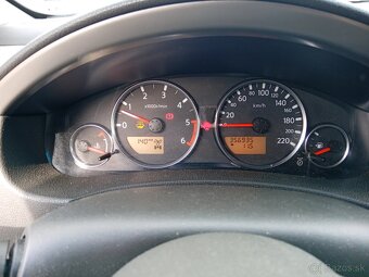 Nissan Pathfinder 2,5 Dci - 6