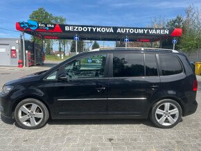 Volkswagen Touran 2.0 TDI highline r.v 2011 navi xenon - 6