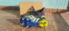 Kopačky Adidas Predator freak 1. SG - 6