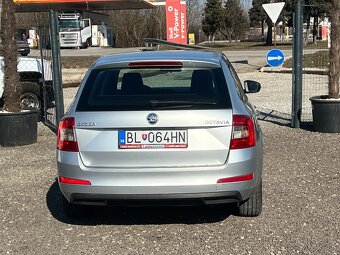 Škoda Octavia 1.6tdi Combi - 6