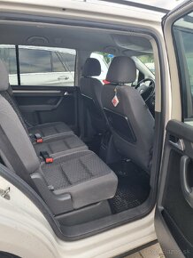 Volkswagen Touran 1,9 Diesel - 6