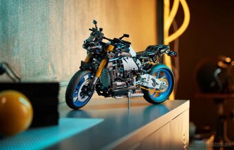 Lego Yamaha MT-10 SP - 6