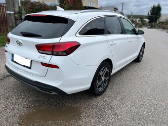 Hyundai i30 1.6 CRDi 2021 - 6