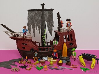 PLAYMOBIL PIRÁTSKA Lod Duchov - 6