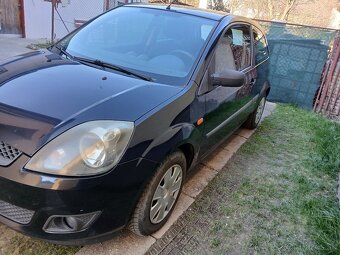 Ford Fiesta - 6