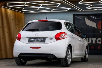 Peugeot 208 1.2 PureTech Style - 6