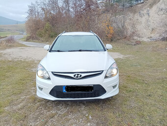 Predám Hyundai i30 rok 11/2012 nová STK a EK do 05.03.2027 - 6