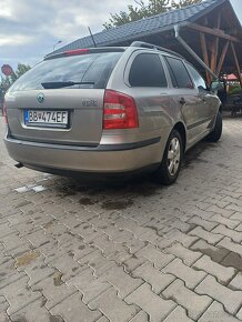 Skoda Octavia 1.6 75 kW - 6